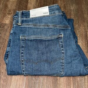 Men’s American Eagle Next‎ level flex athletic jeans NWT 34/34